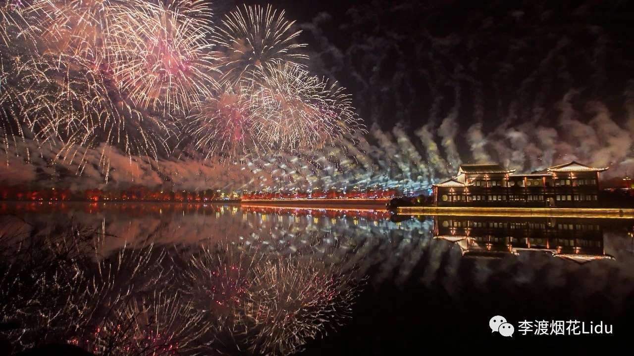 【江西元素】李渡烟花助力春晚 绚丽烟花祈福新年