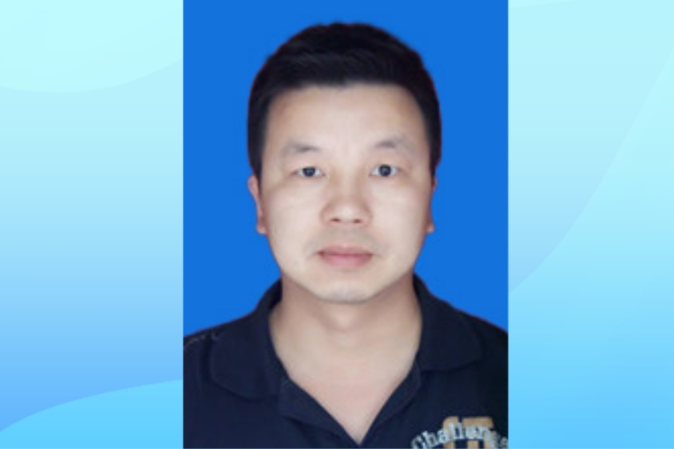 曾晓明 江西省妇幼保健院产科副主任