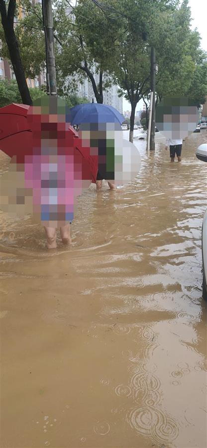 陕西勉县遭暴雨袭击停水停电，一村庄失联18小时