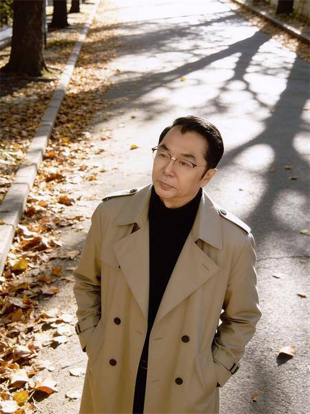 以才高行厚行走在艺术创作之路上 ——记书画家、先锋派作家王新(图4)