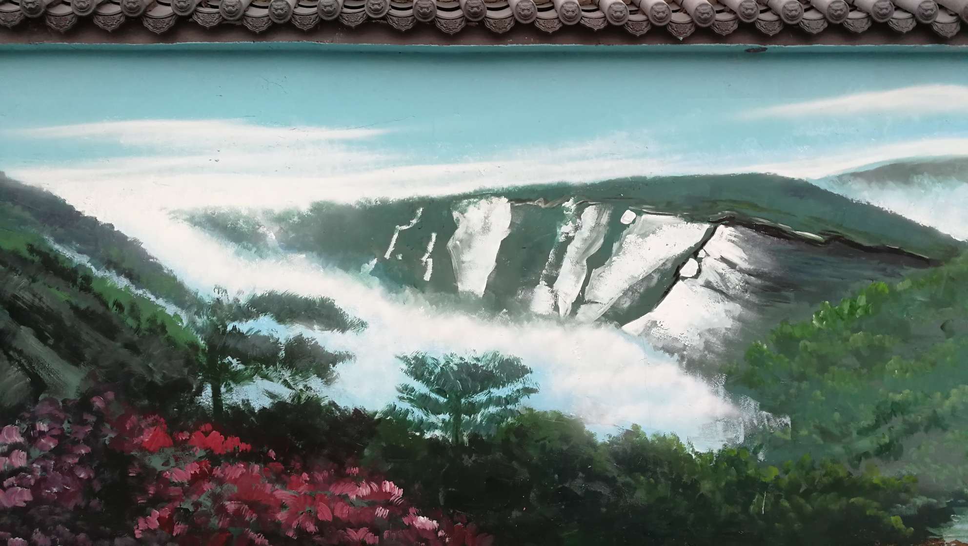 南昌这个工地围墙绘画气壮山河